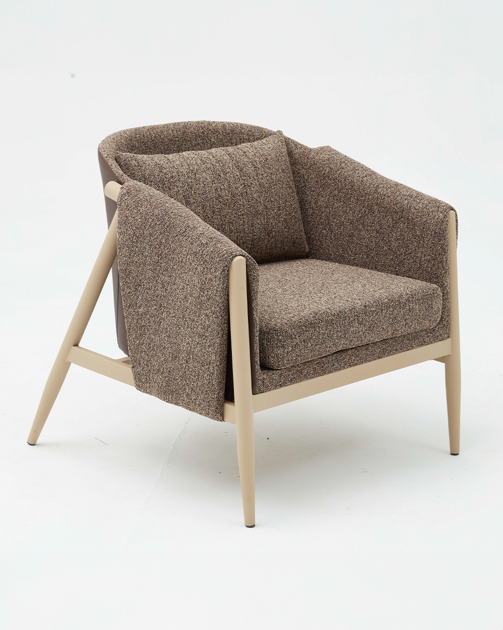 5jpg_16-12-2024_09-51-04